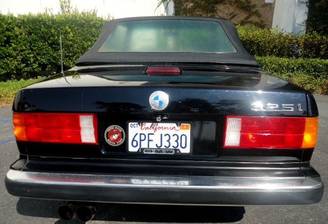 1991 BMW 3 series 2WD Crew Cab 126.0 LT W/1lt