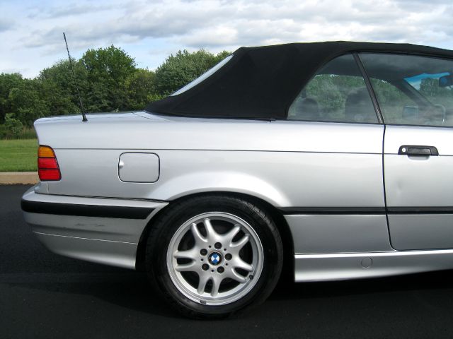 1999 BMW 3 series FWD 5DR WGN I4 CVT S