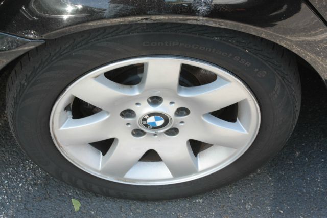 2001 BMW 3 series 323i 4dr Sdn Sedan