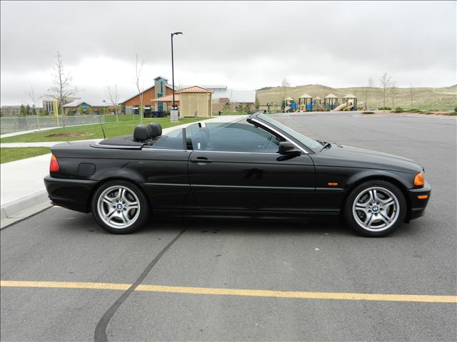 2001 BMW 3 series 4dr Sdn V6 Manual