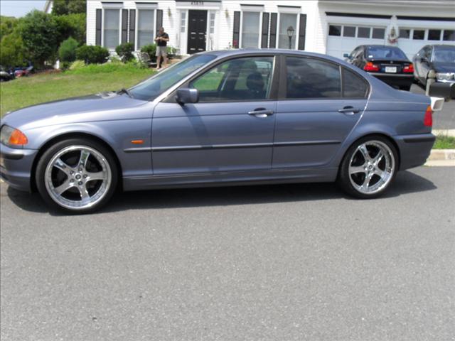 2001 BMW 3 series Sport - Clean Carfax