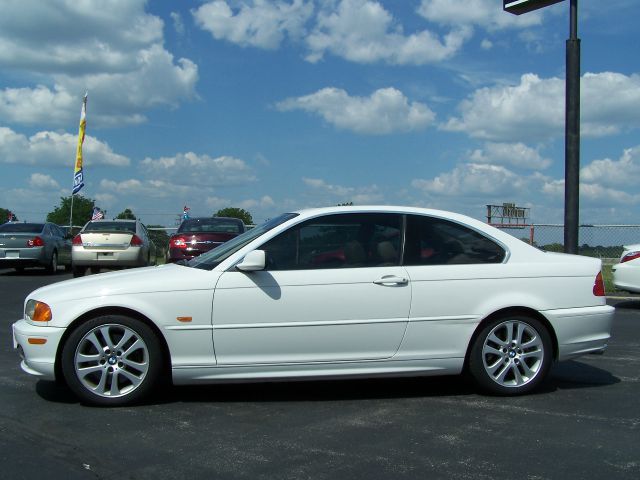 2001 BMW 3 series Lariat 4x4 (gladbrook)