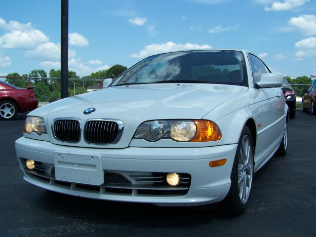 2001 BMW 3 series Lariat 4x4 (gladbrook)