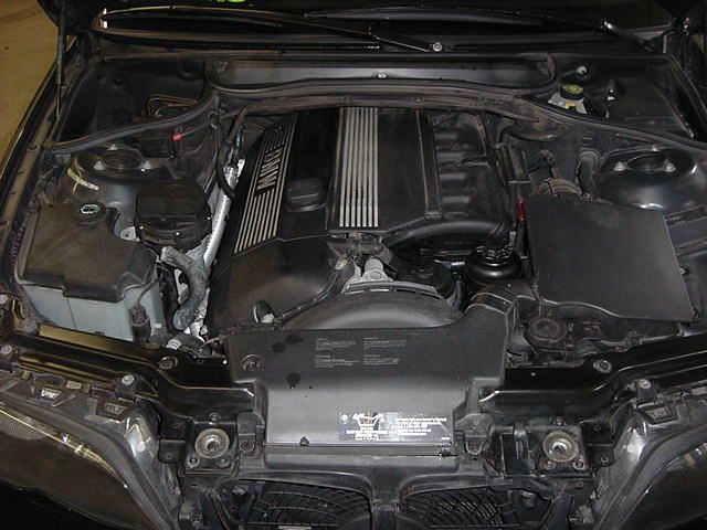 2002 BMW 3 series 2WD 4dr Heat