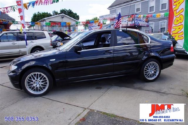2002 BMW 3 series 4WD 4dr Heat