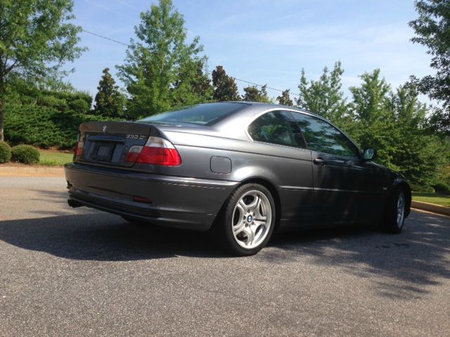 2002 BMW 3 series Lariat 4x4 (gladbrook)