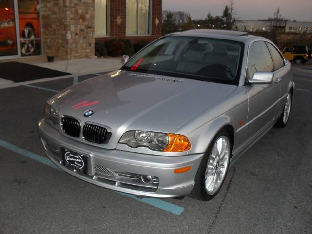 2002 BMW 3 series Basee