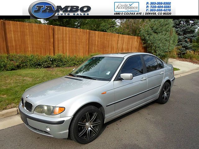 2002 BMW 3 series 2WD 4dr Heat