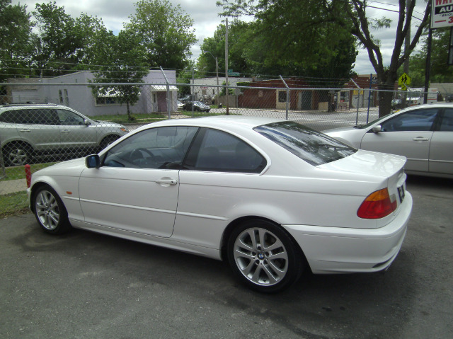 2002 BMW 3 series Unknown