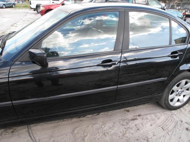 2002 BMW 3 series 323i 4dr Sdn Sedan