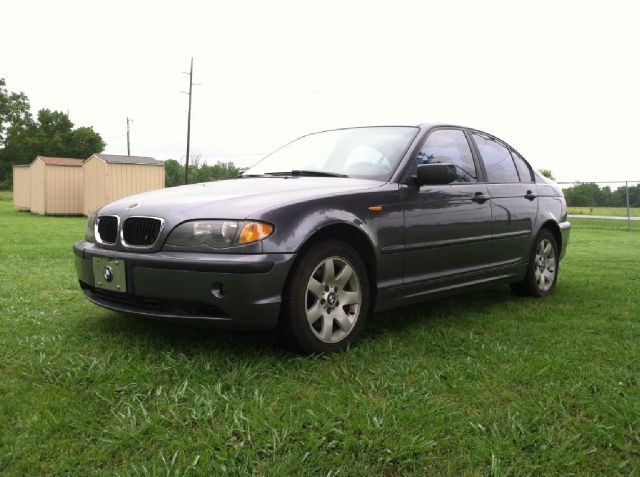 2002 BMW 3 series 2WD 4dr Heat
