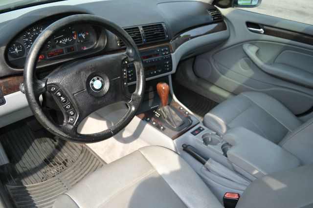 2002 BMW 3 series Chief