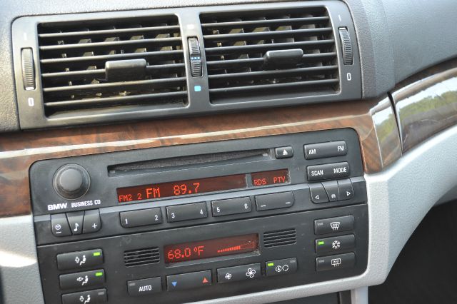 2002 BMW 3 series Chief