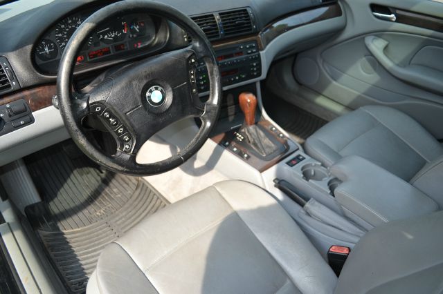 2002 BMW 3 series Chief