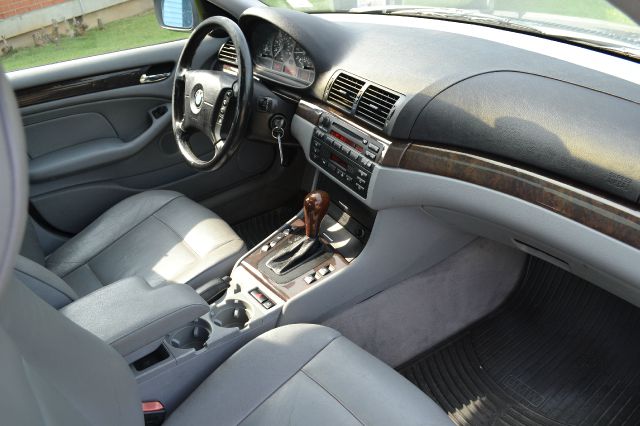 2002 BMW 3 series Chief