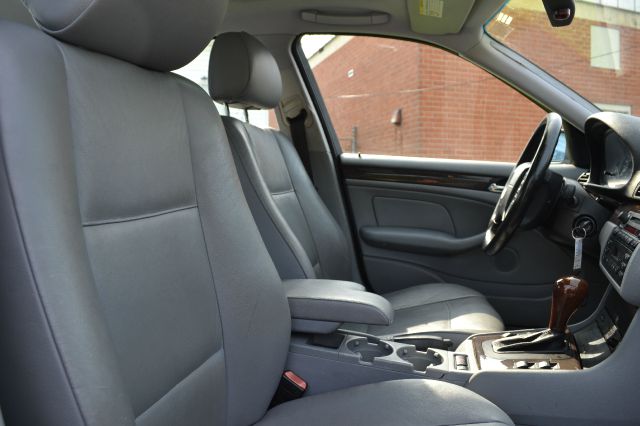 2002 BMW 3 series Chief