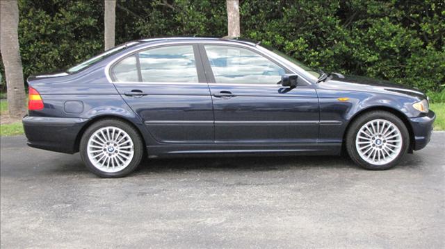 2003 BMW 3 series SL W/navigation