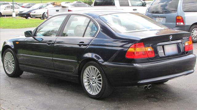 2003 BMW 3 series SL W/navigation