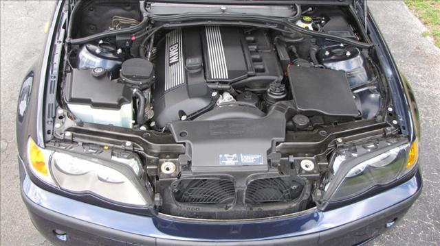 2003 BMW 3 series SL W/navigation
