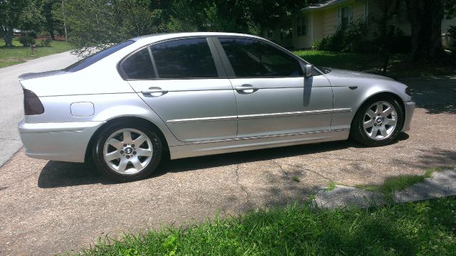 2003 BMW 3 series STX XL XLT FX2 Lariat