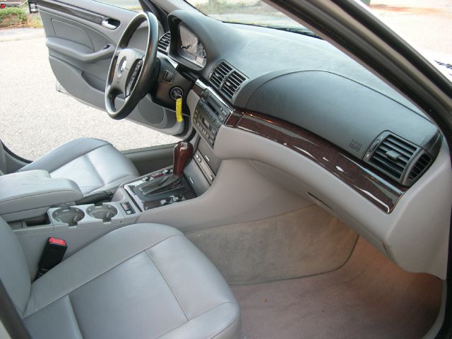 2003 BMW 3 series STX XL XLT FX2 Lariat