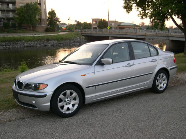 2003 BMW 3 series STX XL XLT FX2 Lariat