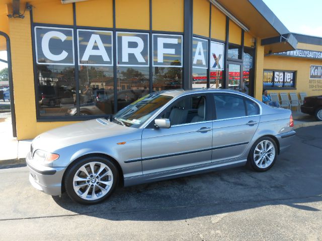 2003 BMW 3 series 4WD 4dr Heat