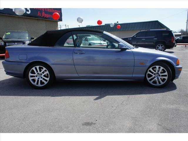 2003 BMW 3 series 4dr Sdn V6 Manual