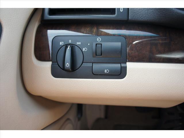 2003 BMW 3 series 4dr Sdn V6 Manual