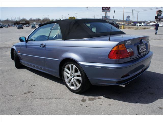 2003 BMW 3 series 4dr Sdn V6 Manual
