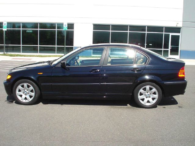 2003 BMW 3 series STX XL XLT FX2 Lariat