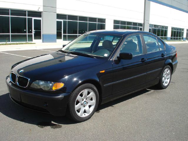 2003 BMW 3 series STX XL XLT FX2 Lariat