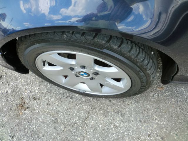 2003 BMW 3 series STX XL XLT FX2 Lariat