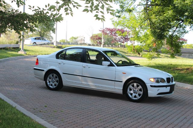 2003 BMW 3 series 323i 4dr Sdn Sedan
