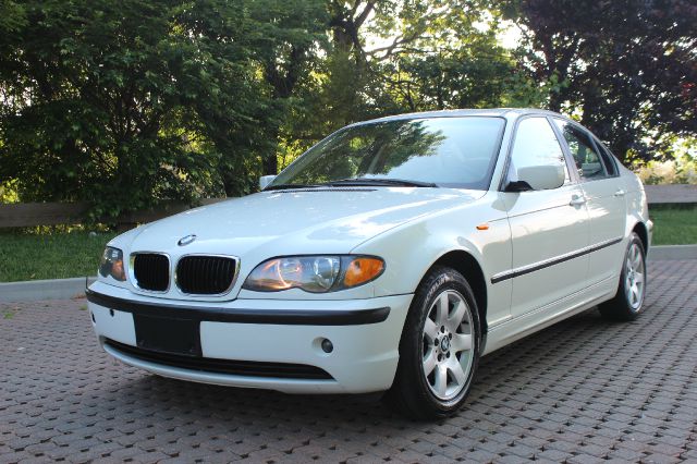 2003 BMW 3 series 323i 4dr Sdn Sedan