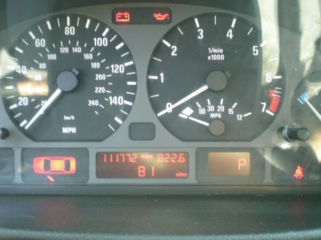 2004 BMW 3 series 2WD 4dr Heat