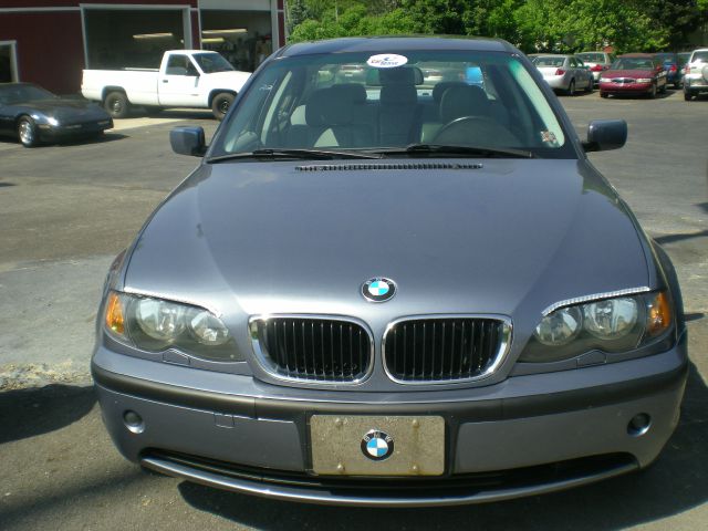 2004 BMW 3 series 2WD 4dr Heat