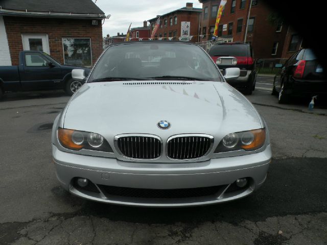 2004 BMW 3 series W/6-passenger Seating
