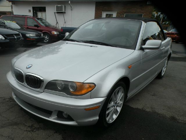 2004 BMW 3 series W/6-passenger Seating