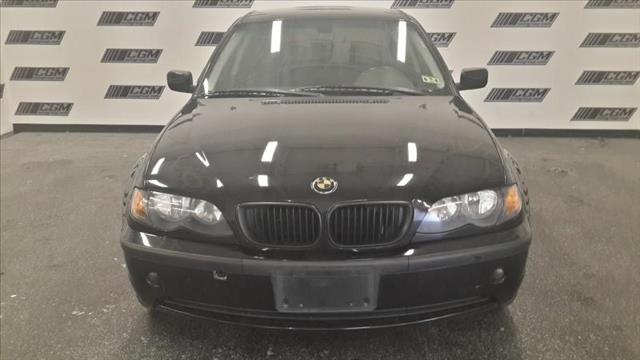 2004 BMW 3 series 323i 4dr Sdn Sedan