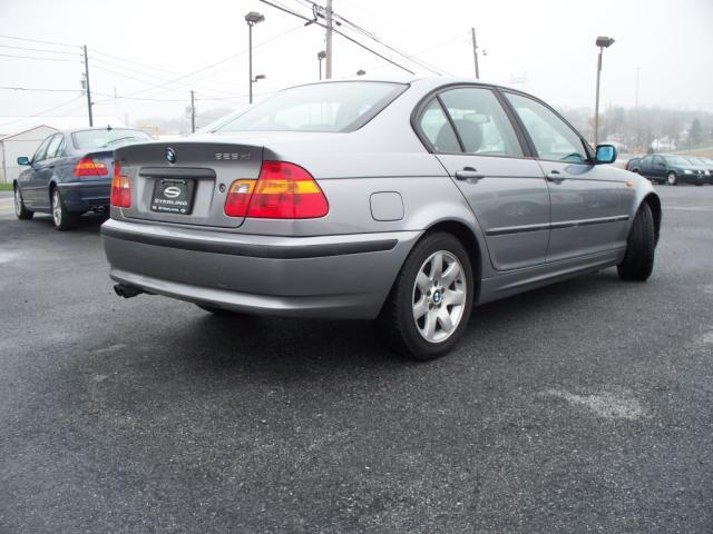 2004 BMW 3 series 1.8T Sedan