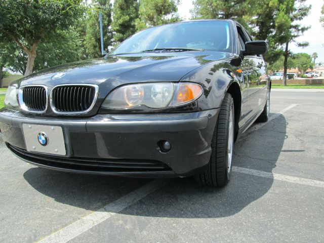 2004 BMW 3 series STX XL XLT FX2 Lariat