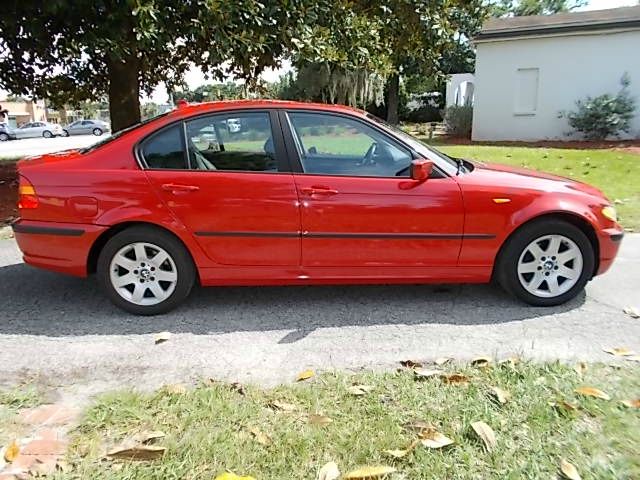 2004 BMW 3 series 2WD 4dr Heat