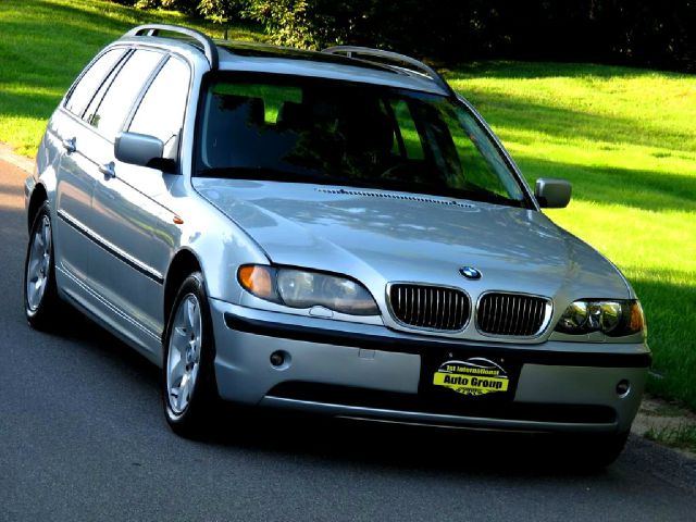 2004 BMW 3 series Ltd. 7-pass