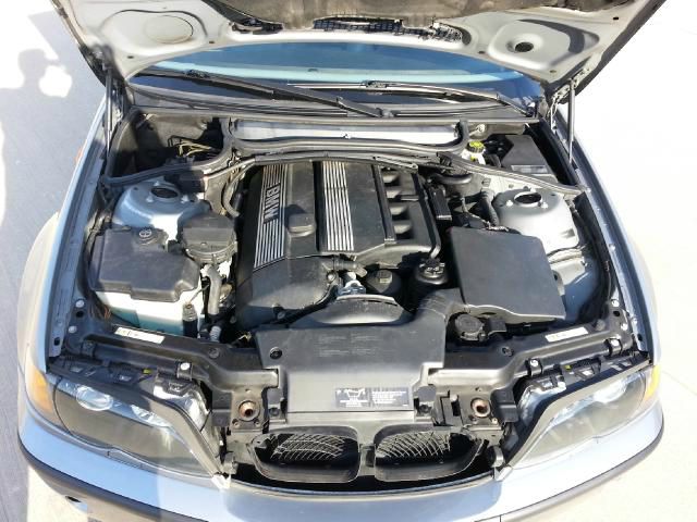 2004 BMW 3 series 4WD 4dr Heat