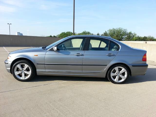 2004 BMW 3 series 4WD 4dr Heat
