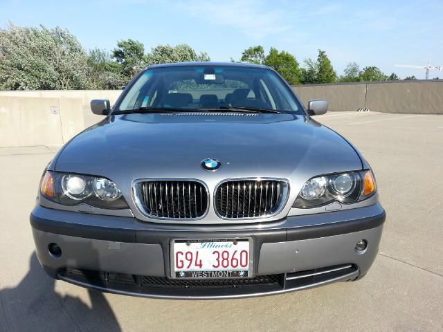 2004 BMW 3 series 4WD 4dr Heat