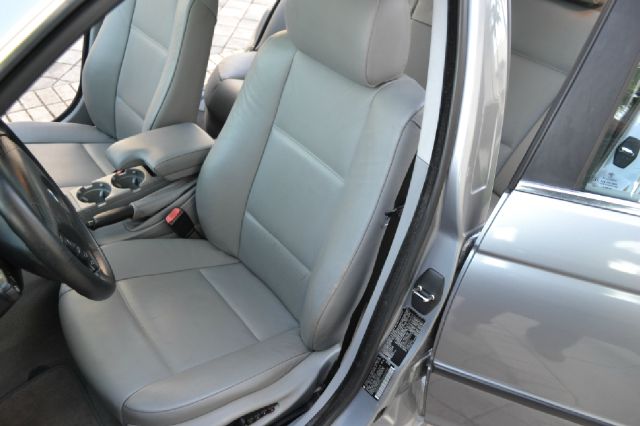 2004 BMW 3 series 4WD 2dr X