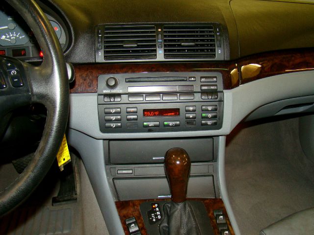 2004 BMW 3 series FX2