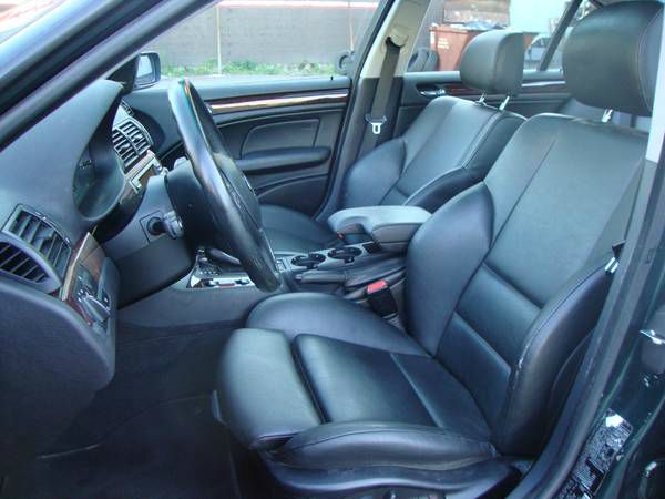 2004 BMW 3 series 2WD 4dr Heat